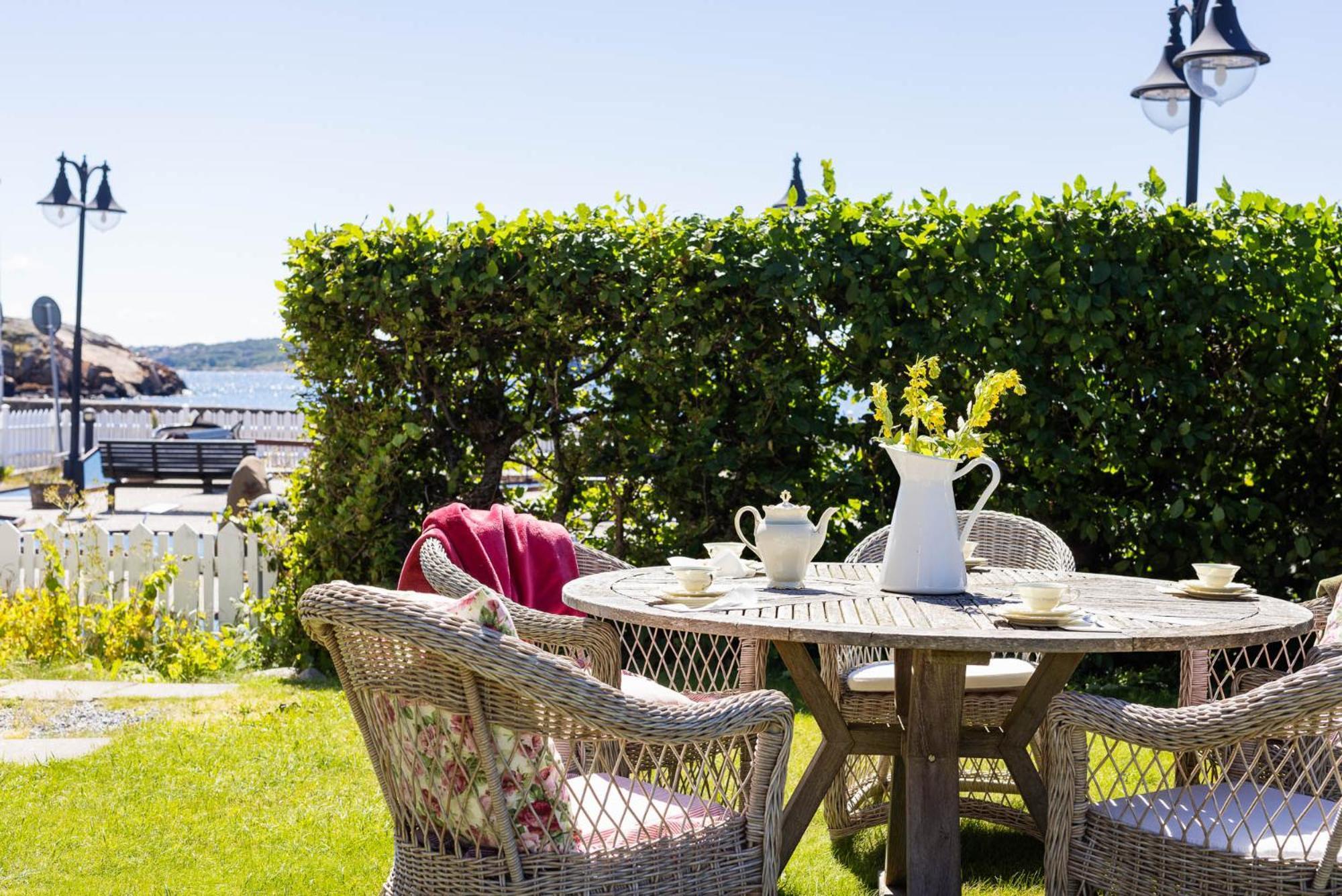 Strandvillan Hotell Och Bed & Breakfast Люсешил Екстериор снимка